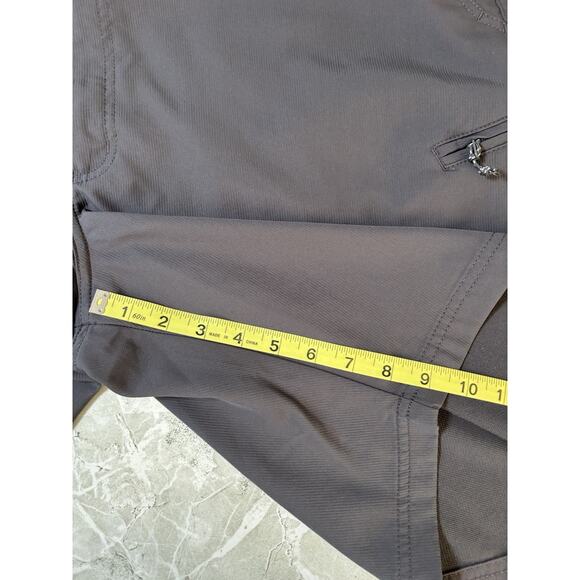 Mens Wrangler Shorts Size 44 Gray Zip Pockets 100% Polyester Logo - Picture 8 of 8